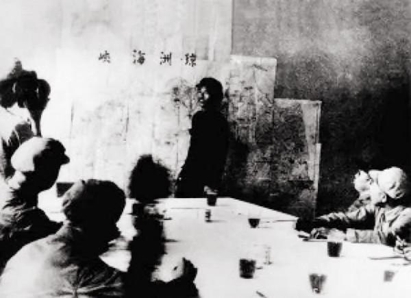 朝鮮戰爭，上級決定調司令黃永勝入朝，林彪說：我要換一個人上