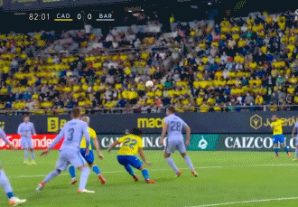 「西甲」德容染紅，巴薩0-0加迪斯平局收場，4戰不敗