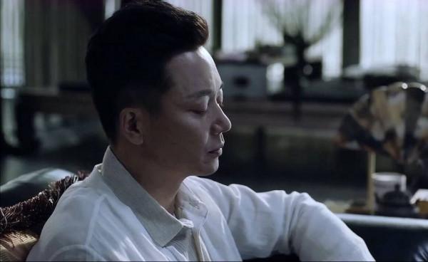 戴個眼鏡就想裝斯文敗類?這10位演員,展現的才是真“衣冠禽獸” 戴個眼鏡就想裝斯文敗類?這10位演員,展現的才是真“衣冠禽獸”