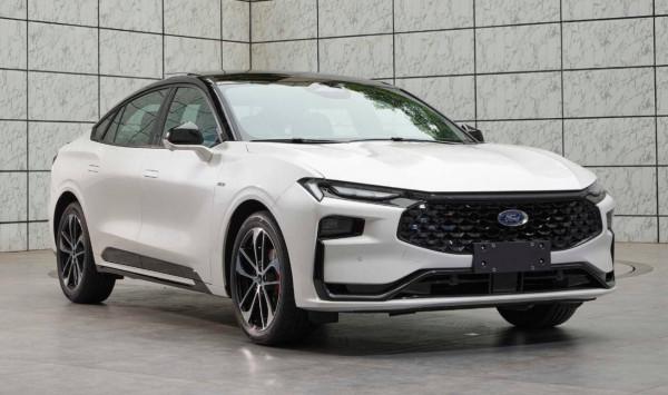 凌渡L打頭陣，一波燃油轎車要在2022年刷存在感