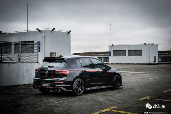 8代高爾夫GTI剛落地就改12萬,跨越半個中國去玩改裝才是真愛 8代高爾夫GTI剛落地就改12萬,跨越半個中國去玩改裝才是真愛