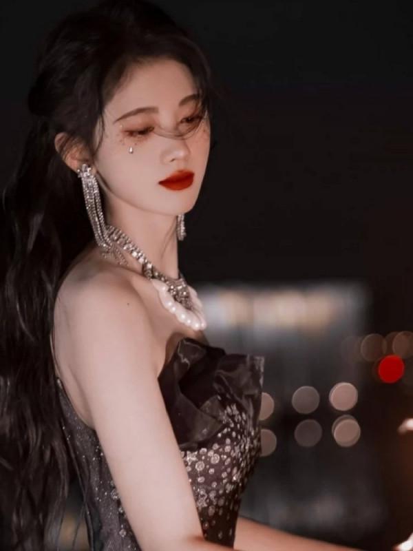 高畫質美照｜四川美少女鞠婧禕