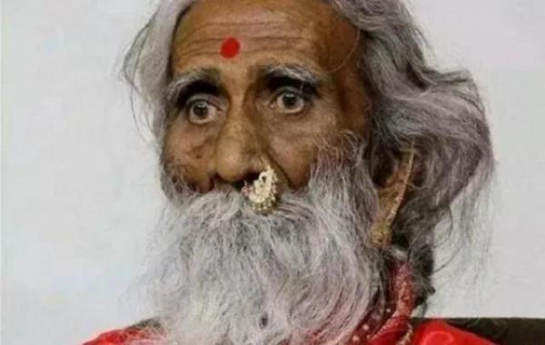 引印度軍方介入調查的苦行僧:自13歲不吃不喝持續77年,如何做到 引印度軍方介入調查的苦行僧:自13歲不吃不喝持續77年,如何做到