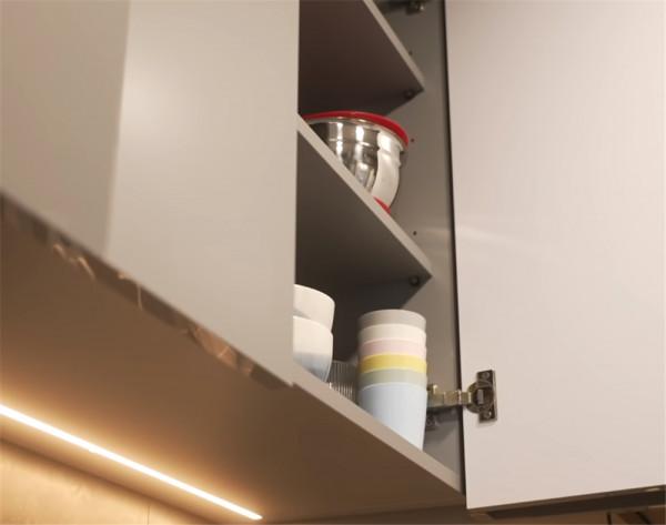 香港29歲姑娘42㎡小家:入住5個月,空間雖小,獨居的她卻很滿足 香港29歲姑娘42㎡小家:入住5個月,空間雖小,獨居的她卻很滿足