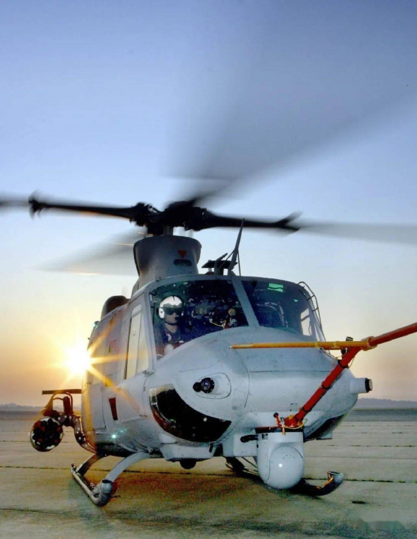 誕生60年追求者甚多！論魔改武器還得數美國是老大哥！UH1Y直升機