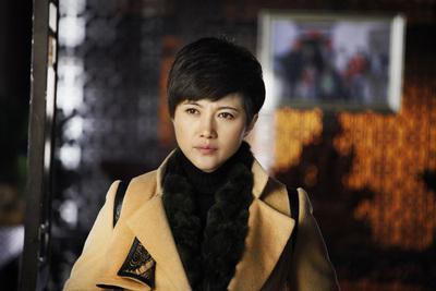 顏丙燕8奪影后卻無戲可演，不是被時代所拋棄，她才是人間真清醒