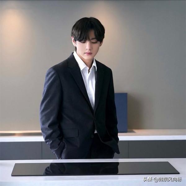 防彈少年團V被酷玩樂隊成員稱為“第二個馬丁”，是好是壞？