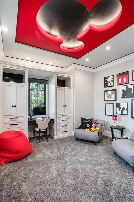 價值1億的迪士尼別墅，將童話裡的奢華帶入現實