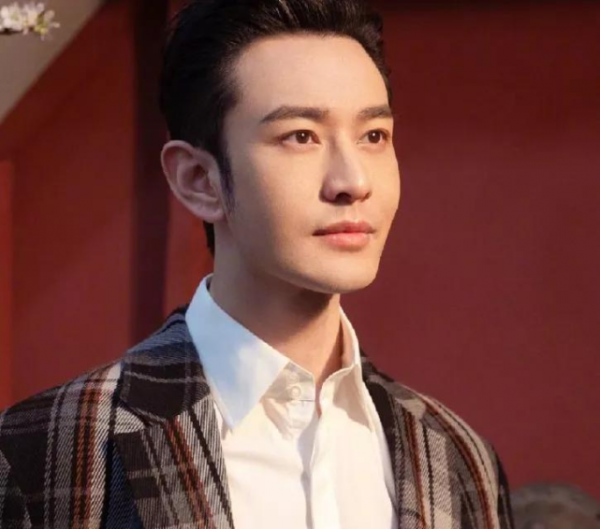 明星藝考路透:有人今昔無差別,有人直接換了臉,就因紅氣養人? 明星藝考路透:有人今昔無差別,有人直接換了臉,就因紅氣養人?