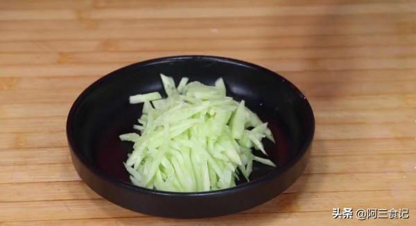 涼皮最簡單的做法，不用和麵揉麵洗面，勁道又爽滑，比買的還好吃