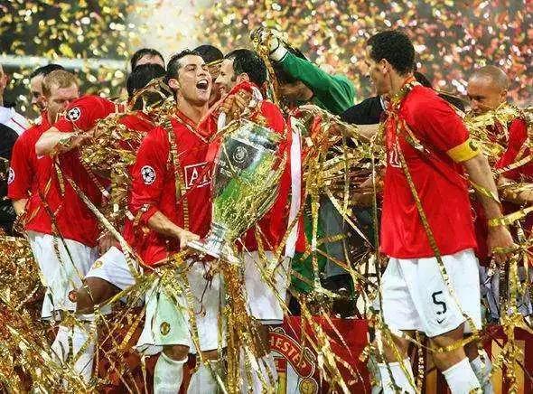 《王朝征程》—弗式曼聯再次登頂歐洲，C羅斬獲金球、揚名天下