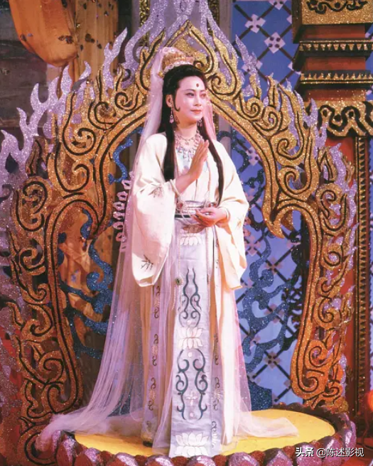 簡直演活了中國神話人物,這7位明星選的真好,像是從畫中走出來 簡直演活了中國神話人物,這7位明星選的真好,像是從畫中走出來