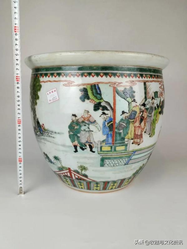 清五彩刀馬人物故事缸鑑賞