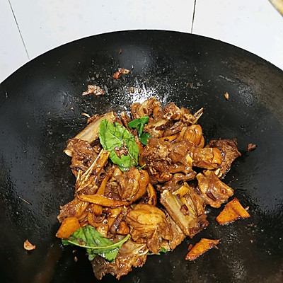 新手增強自信心的暖暖胃,燜羊排!上桌秒光碟 新手增強自信心的暖暖胃,燜羊排!上桌秒光碟