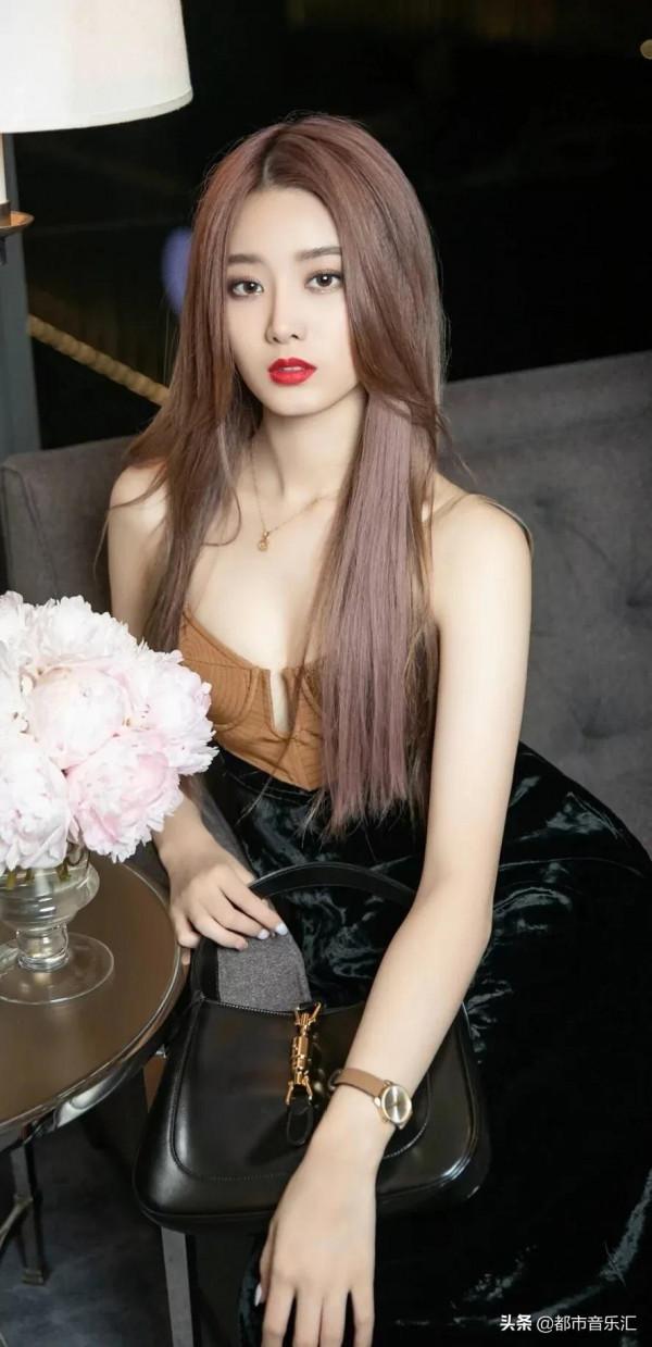 明星高畫質桌布《徐藝洋》 明星高畫質桌布《徐藝洋》