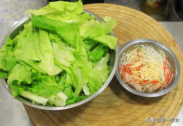 冬天面板乾燥,多吃這6道補水家常菜,營養又滋潤,常吃少上火 冬天面板乾燥,多吃這6道補水家常菜,營養又滋潤,常吃少上火