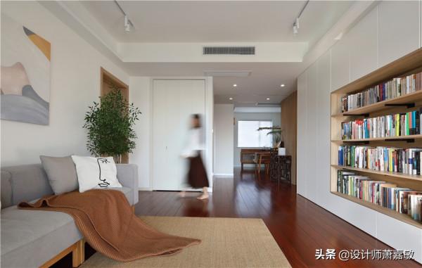 舊貌換新顏!保留棕紅木地板,她家竟然還能改得這麼好看 舊貌換新顏!保留棕紅木地板,她家竟然還能改得這麼好看