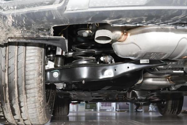 20.88萬就能入手的德系四驅SUV，7.8秒破百，油耗才7L，實拍途嶽