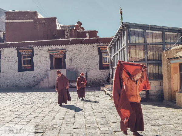 兩個人，一輛車，阿里北線無人區穿越