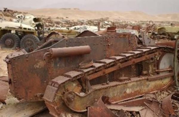 帝國墳場都有什麼!阿富汗發現一戰老坦克,美軍連夜運走,太值錢 帝國墳場都有什麼!阿富汗發現一戰老坦克,美軍連夜運走,太值錢
