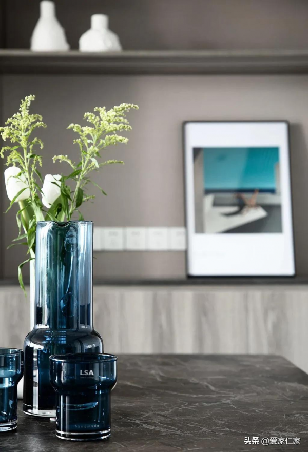 高階灰+霧霾藍,打破冬日沉悶,溫柔高階 高階灰+霧霾藍,打破冬日沉悶,溫柔高階