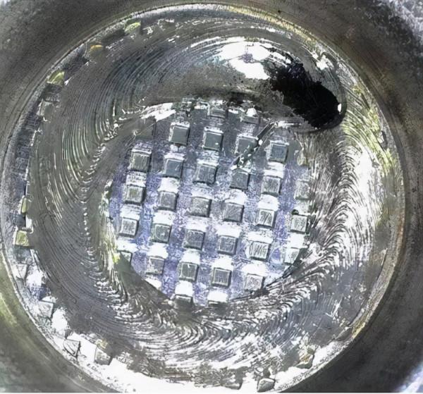 高ABP光束可調光纖鐳射器&OpenCurlyDoubleQuote;解碼&rdquo;新能源領域電池焊接