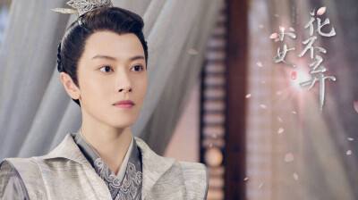 貼個胡茬就能裝男人？這6位女扮男裝才是不糊弄，英俊又有男人味