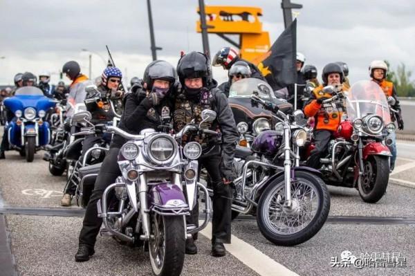 「 滾雷之聲 」數萬輛哈雷的巡遊活動 「 滾雷之聲 」數萬輛哈雷的巡遊活動