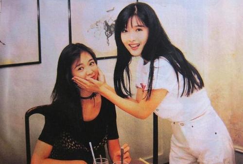 一組周慧敏的老照片曝光，一定有你沒見過的