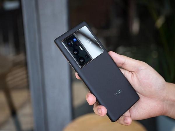 被嚴重高估的三款旗艦機,配置高但缺點很明顯,只怪太多人不瞭解 被嚴重高估的三款旗艦機,配置高但缺點很明顯,只怪太多人不瞭解