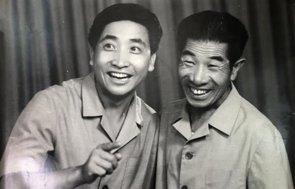 郭啟儒:相聲界的捧哏巨匠,和侯寶林一九分賬,曾為毛主席表演 郭啟儒:相聲界的捧哏巨匠,和侯寶林一九分賬,曾為毛主席表演