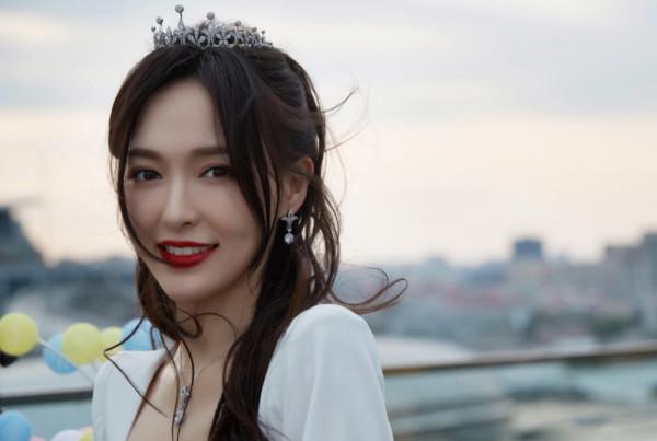 胡歌新劇陣容官宣，唐嫣甘願成女二，“影后”馬伊俐成最大贏家