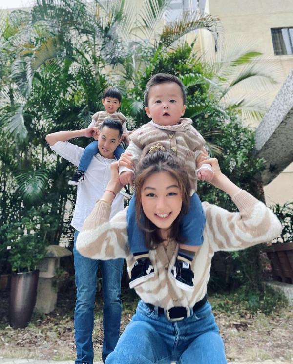 眾星親子拜年圖