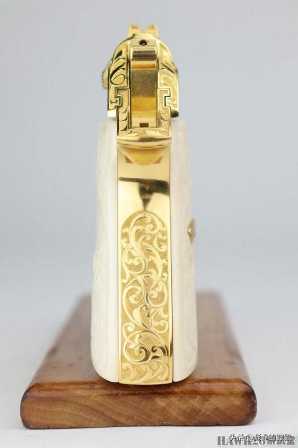 請問：希特勒是不是用這把槍自殺的？