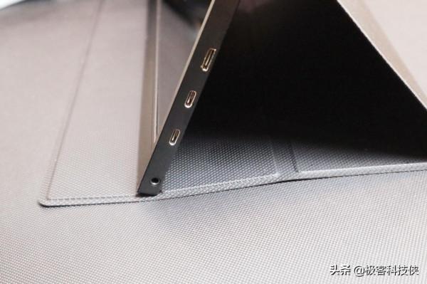 便攜顯示器如何選？安美特4K 15.6寸高畫質顯示器非你莫屬