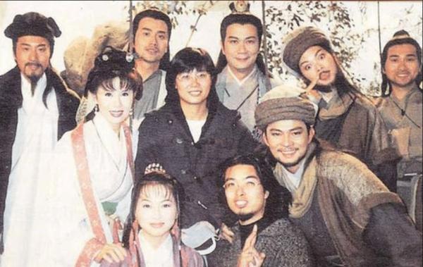 黃日華版《天龍八部》10位美人今昔對比，有7位至今未婚