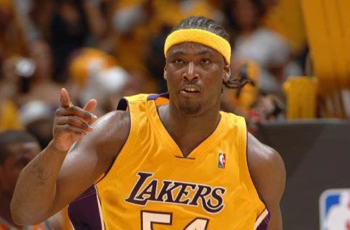 屠龍賽季 巔峰科比身邊的幫手都是誰? 屠龍賽季 巔峰科比身邊的幫手都是誰?