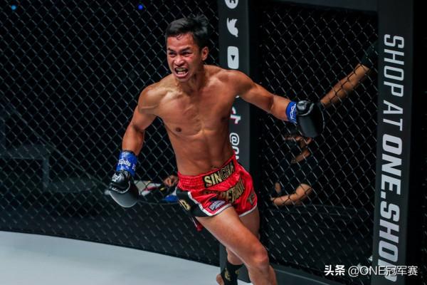 踢碎喬治下巴後,蘇波邦放出豪言:我能在混合規則下擊敗嘴炮 踢碎喬治下巴後,蘇波邦放出豪言:我能在混合規則下擊敗嘴炮