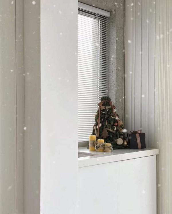 江蘇90後夫婦，堅持全屋打滿櫃子，98㎡小家裝得堪稱收納教科書