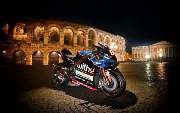 MotoGP 2022：WithU Yamaha RNF 車隊的新圖案