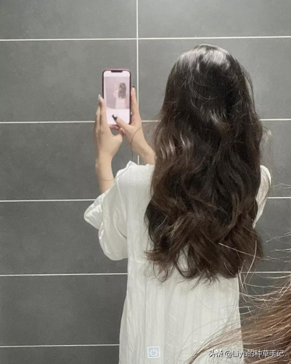 冬天別披頭散髮了，這6款髮型才夠美夠撩人