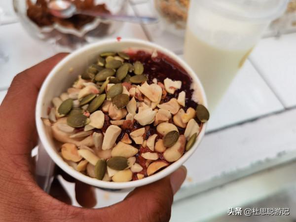 漢EV自駕新疆，打卡網紅景區伊寧六星街，排隊兩小時吃上冷飲