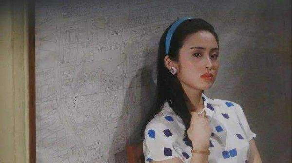 老戲骨重出江湖是個錯？張敏演技被罵尷尬，李嘉欣住ICU被嘲活該