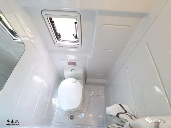 完美設計內外兼修！靈動嚴謹相結合！宇通B311你喜歡嗎