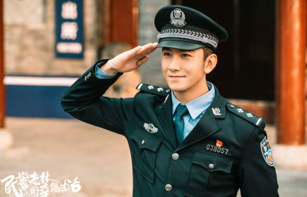懷著軍人夢,過了把警察癮,肖順堯不止帥,還在這部劇裡成長了 懷著軍人夢,過了把警察癮,肖順堯不止帥,還在這部劇裡成長了