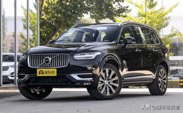 新車|配四出排氣!雷克薩斯RX特別版實車亮相,競爭林肯飛行家 新車|配四出排氣!雷克薩斯RX特別版實車亮相,競爭林肯飛行家