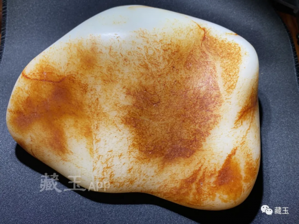 一組假皮特寫!七大特徵讓你一眼看懂真假籽料 一組假皮特寫!七大特徵讓你一眼看懂真假籽料