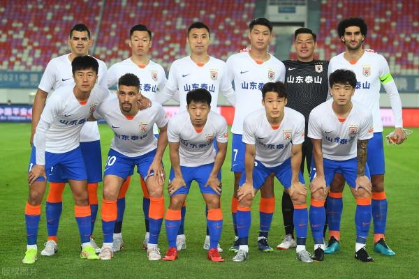 爭冠組大局已定，保級組卻亂成一鍋粥，武漢隊上岸，5隊大亂鬥