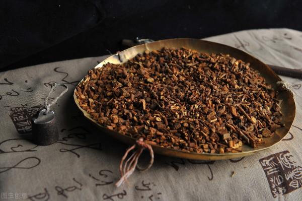 血府逐瘀湯，經絡暢通，血活氣行，是能夠化掉身體淤血的好方子