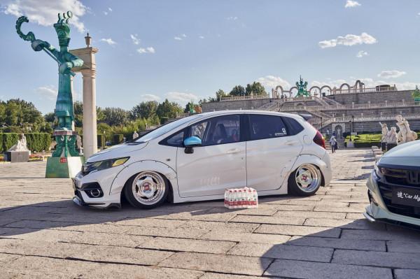 「活動聚會」世界公園潮車節 低趴改裝車一次看個夠